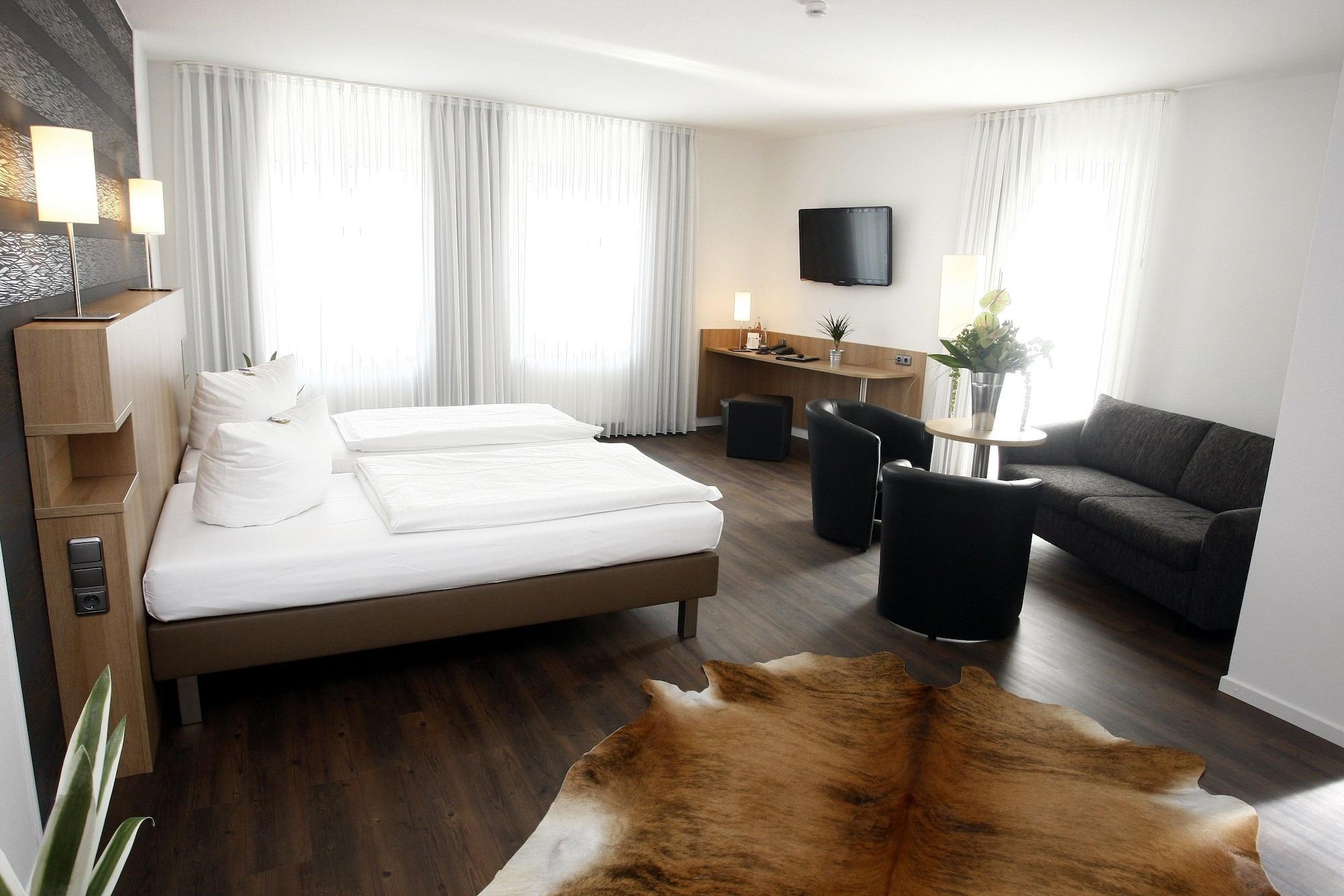 Hotel Westerkamp ออสนาบรึค ภายนอก รูปภาพ