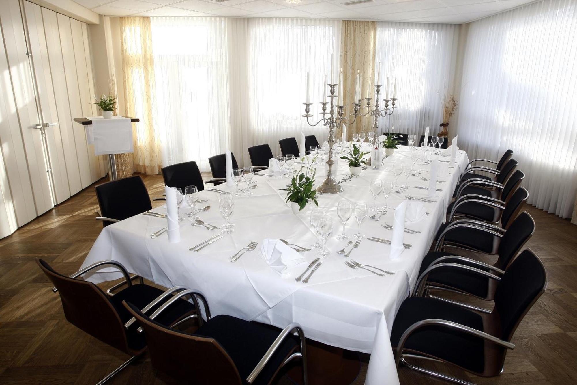 Hotel Westerkamp ออสนาบรึค ภายนอก รูปภาพ